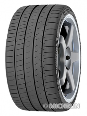 米其林Pilot Super Sport輪胎專為超高性能車輛設計的設計宗旨：「在極限的條件下，仍可保證全方位安全性能同時提供超凡的駕駛感受。」